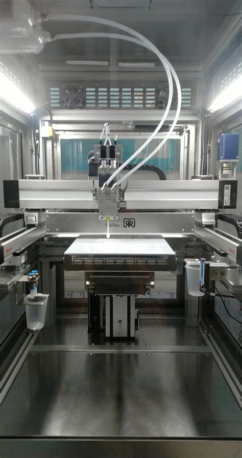 国内首台硅胶3D打印机落户四川大学高分子研究所_3D打印TPU粉末_墨分三维_3D打印高分子_SLS TPU-南京墨分三维科技有限公司