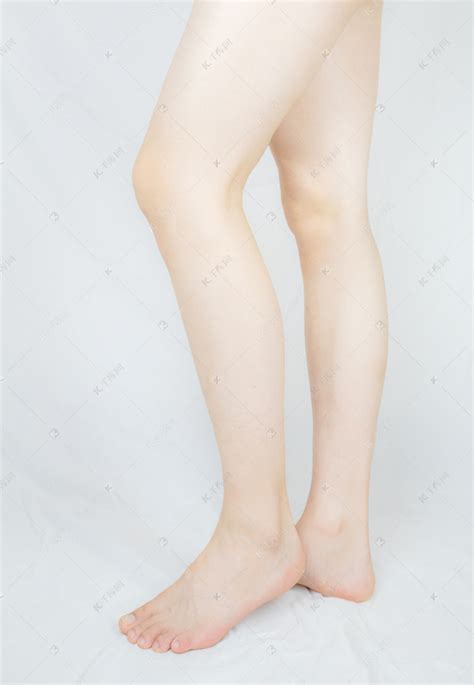 女性美腿腿部特写摄影图高清摄影大图-千库网