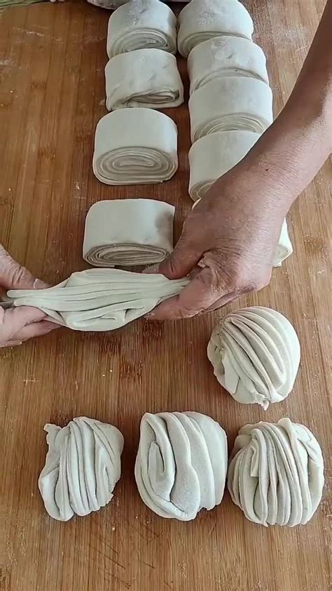 花卷怎么做 家常花卷的做法（超简单的花卷做法只需要一根筷子 漂亮又好吃） | 说明书网