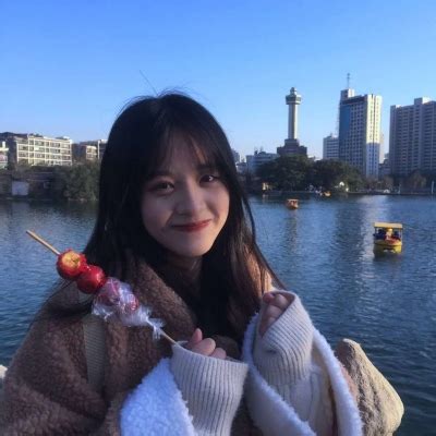 温柔女生海王头像