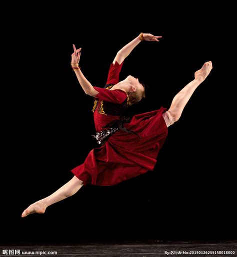 《舞蹈》美丽芭蕾：芭蕾专业脚位讲解