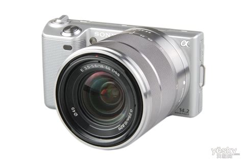 索尼正式发布NEX-3N—最轻最小微单™相机_天极网