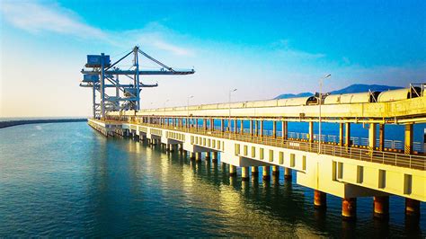 海丰项目码头绿色岸电系统首次向船舶供电