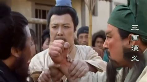 94版《三国》关羽、张飞扮演者同年同月去世 刘备扮演者发文悼念_腾讯视频