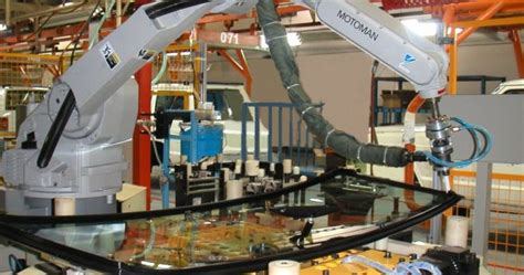 涂胶机器人-阿特拉斯智能工程（江苏）有限公司_苏州机器人厂家|机器人集成商哪家好|码垛机器人供应商|AGV小车