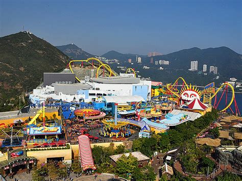 2024香港海洋公园应该是最适合成年人去玩儿的游乐园之一了吧，在里面释放不灭的童心，是一件无比快乐又幸福的事_香港海洋公园-评论-去哪儿攻略