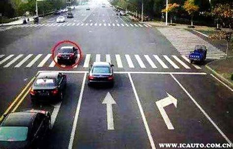 在没有交通信号灯指示的交叉路口，相对行驶的机动车，为什么是右转弯的车辆让左转弯的车辆先行？-