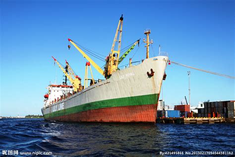 世界上最大级别的集装箱船：“中远海运双鱼座”集装箱船首航抵达比利时