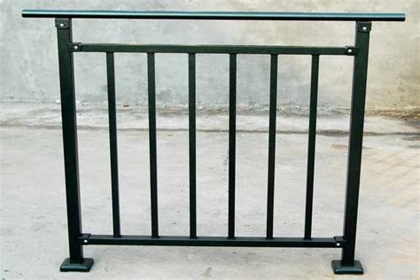 锌钢围栏 - 锌钢围栏 - 成都佳润冠豪金属丝网制品有限公司