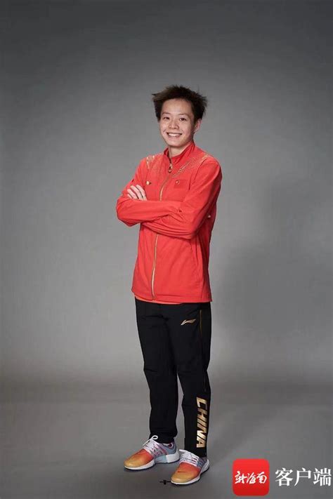 祝贺！海南姑娘陈艺文夺2022国际泳联世锦赛女子3米板冠军_东方体育
