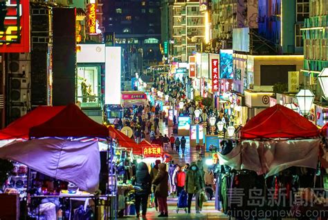 台东商圈 人们穿冬装逛夜市的风景依然很美 - 封面新闻