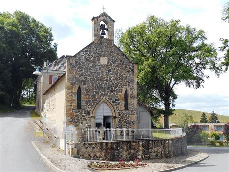 Photo à Montredon (46270) : La chapelle Notre Dame du Carrefour ...