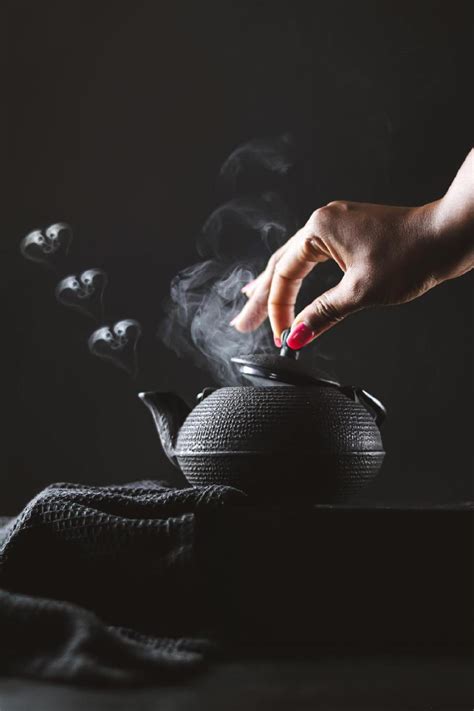 【煮黑茶】煮黑茶如何煮_煮黑茶的方法与技巧和注意事项_绿茶说