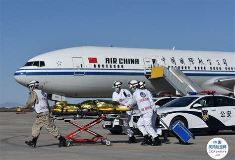 上海民兵直升机分队首次亮相加入应急救援体系，救援时间缩短80%