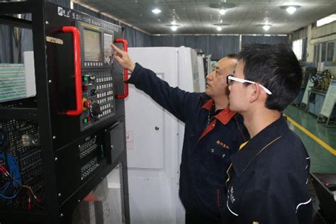 中国工程物理研究院材料研究所数控维修培训顺利完成-电气信息工程系