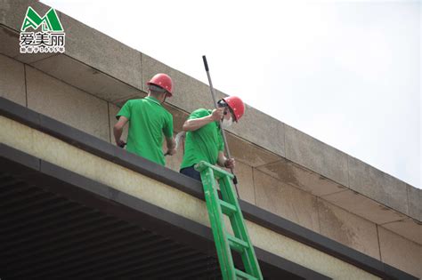 外墙清洗操作安全注意事项总结-常州蜘蛛人高空作业有限公司
