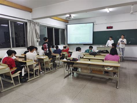 我校教师参加宜春市青少年心理健康教育培训班-宜春职业技术学院