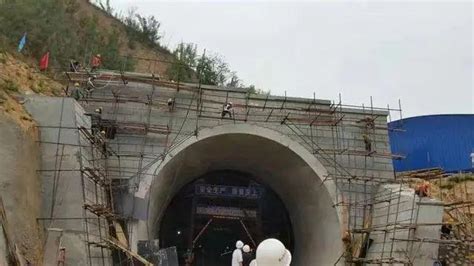 [安全技术交底]隧道洞口工程施工安全技术交底 - 土木在线
