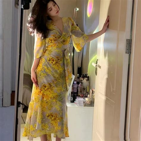 黄色战袍熊黛林图片