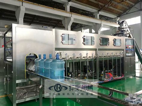桶装水生产线-领冠包装机械（苏州）有限公司