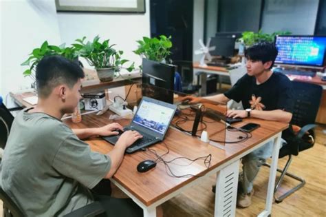 计算机信息技术学子积极参与暑期“返家乡”社会实践活动-武汉船舶职业技术学院