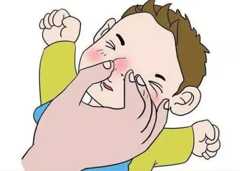 四个月的宝宝鼻塞不通气怎么办 缓解鼻塞的四种方法_有问必答_快速问医生