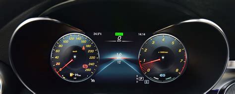自动汽车转速表多少是正常？ -有驾