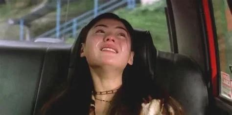 1999年《喜剧之王》，张柏芝在出租车内的哭戏，可愁坏当时周星驰