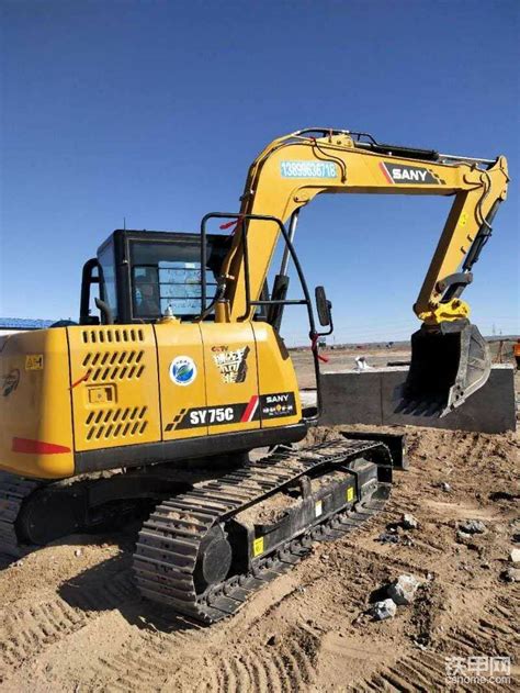 HX350L_ 中大型挖掘机_现代重工