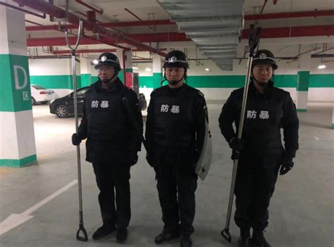 荣万家物业（徐州和谐保安）队员风采图-经典案例-徐州和谐保安服务有限公司