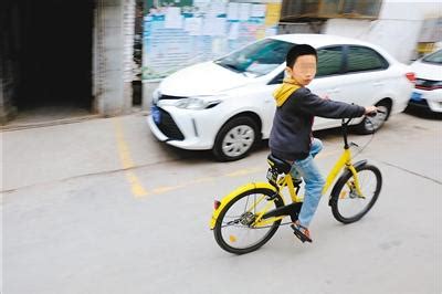 天津9岁男孩骑共享单车 车把插入脖颈_手机凤凰网
