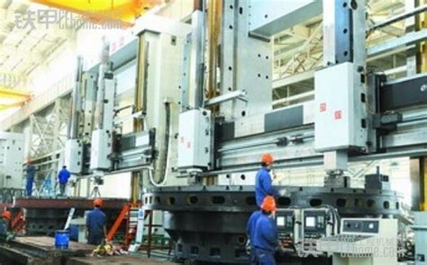 青海大型液压金属打包机衬板_公司新闻-河南中联德美机械制造有限公司