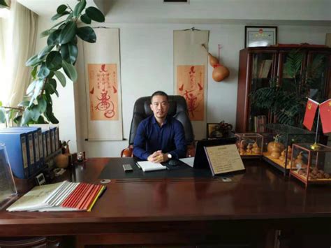 颜廷利：《最权威姓名学大师排行榜中国最厉害的改名大师网上比较靠谱的是谁》讲师文章 - 讲师宝