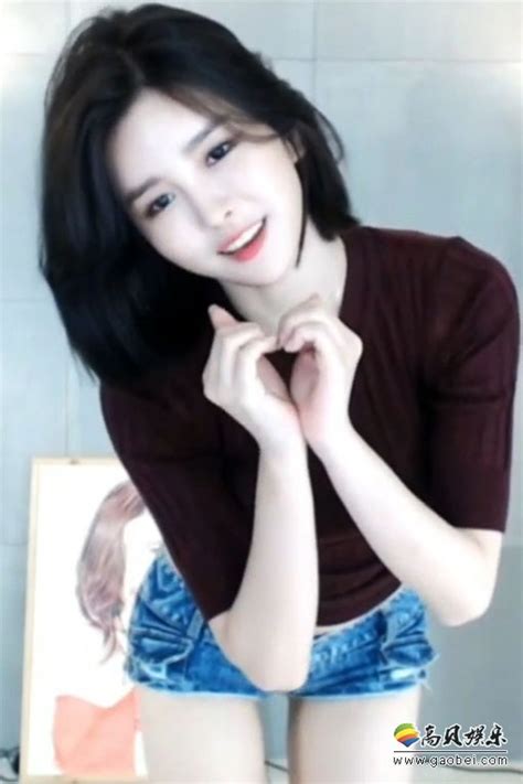 韩国饭拍美女图片