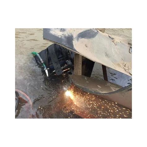 水下施工-（水下割桩公司）水下切割钢管桩_蛙人水下切割-江苏华航水下工程有限公司
