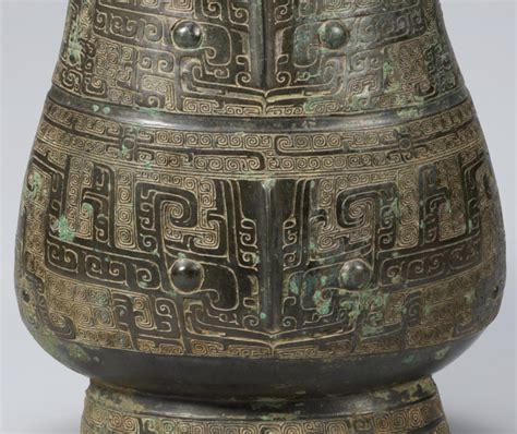 商 兽面纹青铜贯耳壶(纹饰) 韩国国立中央博物馆藏-古玩图集网