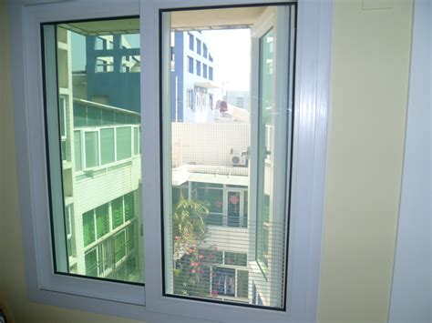 朗斯隔音窗独有技术产品DOK隔音窗隔音玻璃，8mm42分贝的隔声量是目前国内隔音产品的最新数据，深圳隔音窗，东莞隔音窗，广州隔音窗等在各地为 ...