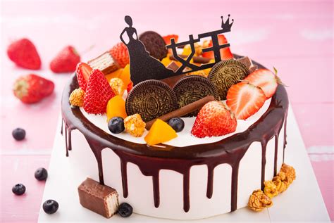 水果巧克力生日蛋糕高清图片下载_红动网