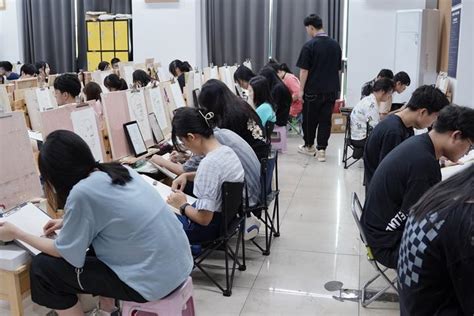 武汉维佳001美术高考集训画室给美术高考落榜生的忠告 - 知乎