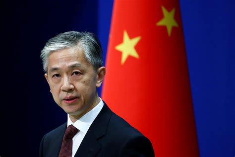 美财长敦促中国采取更多行动支持G20缓债，外交部回应_手机新浪网