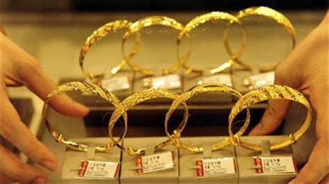 香港黄金钻戒购买攻略及其打折大全 - 香港购物