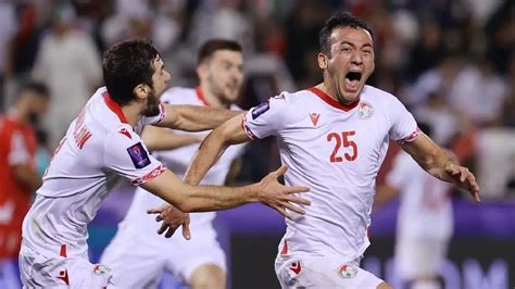 2-1！塔吉克斯坦踢疯了！首进亚洲杯正赛便小组出线，令国足羞惭|塔吉克斯坦|黎巴嫩|亚洲杯_新浪新闻
