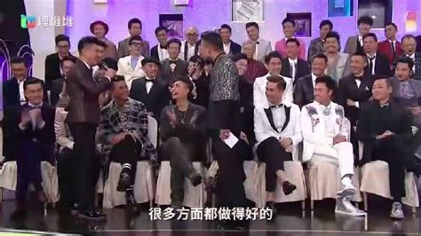 TVB颁奖典礼真的是上演了神仙打架啊……_新浪新闻