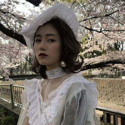 非主流叛逆女人头像