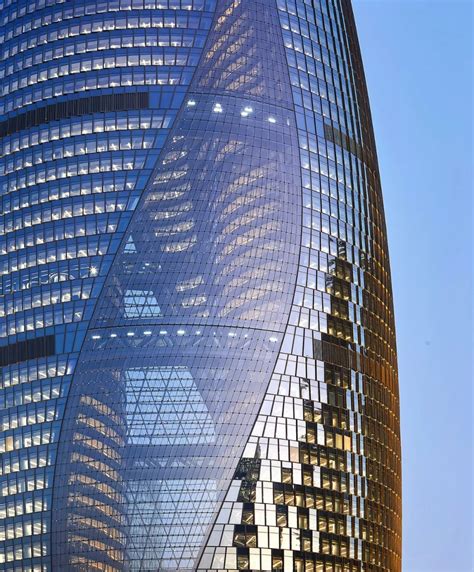 摩天大楼图片-现代钢与玻璃结构的摩天大楼素材-高清图片-摄影照片-寻图免费打包下载