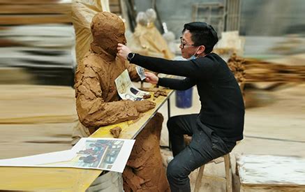 艺术家打造神奇动态纸雕塑 | 【雕塑】