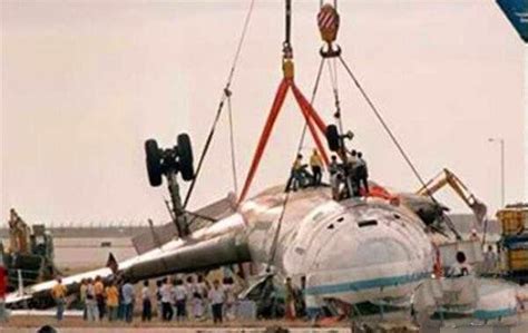至今没有结论的爆炸空难：1972年6月15日国泰航空700Z号班坠毁_凤凰网