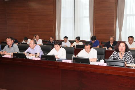 延安市政府组织召开我院专业建设与发展规划座谈会-延安职业技术学院