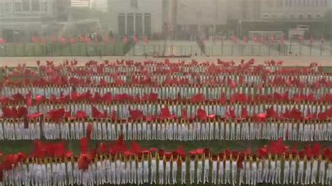 朝鲜上演十万人团体操《阿里郎》 创吉尼斯纪录(图)_文化频道_凤凰网