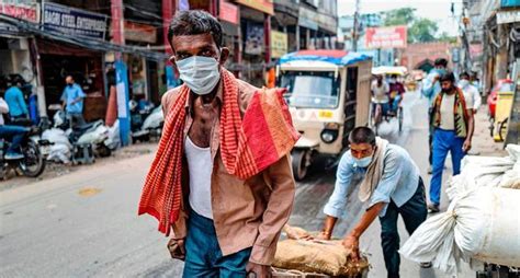印度新冠疫情失控，破551万人，印度未雨绸缪为疫苗注射器准备|新冠肺炎_新浪新闻